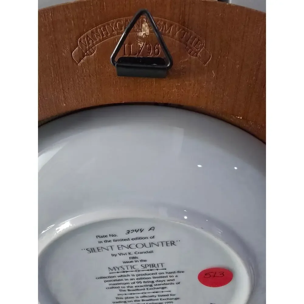 Vintage 1995 Bradford Exchange Mystic Spirit “Silent Encounter”Wolf Plate Framed